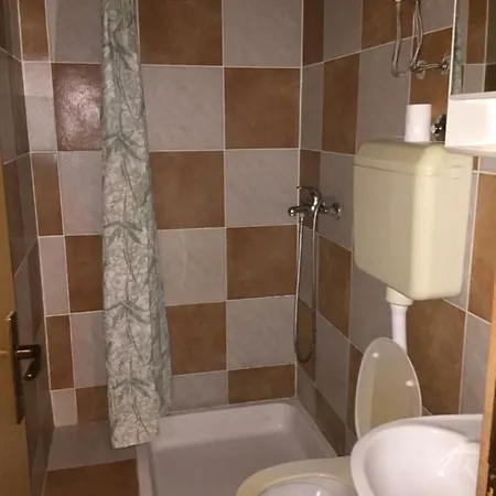 Quo Vadis 2 Guest house Pula